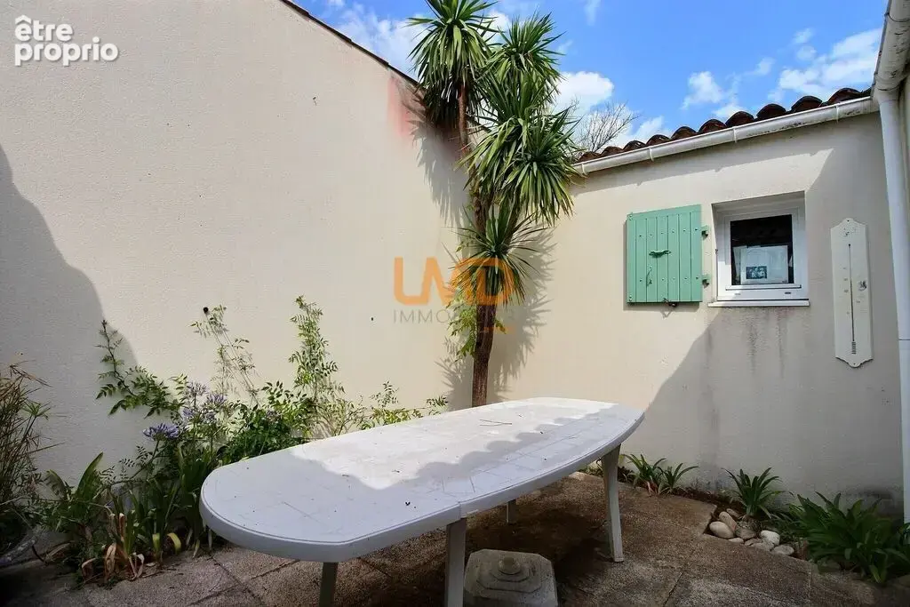 Maison de plain pied proche du centre village - photo 12