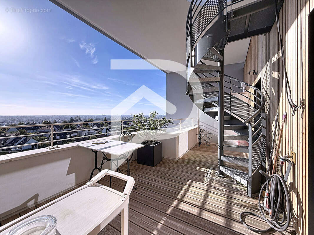 Appartement à CHAMPIGNY-SUR-MARNE