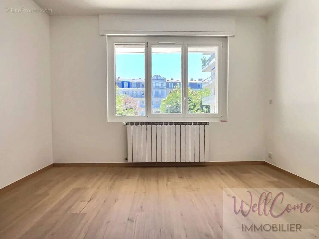 Appartement à AIX-LES-BAINS