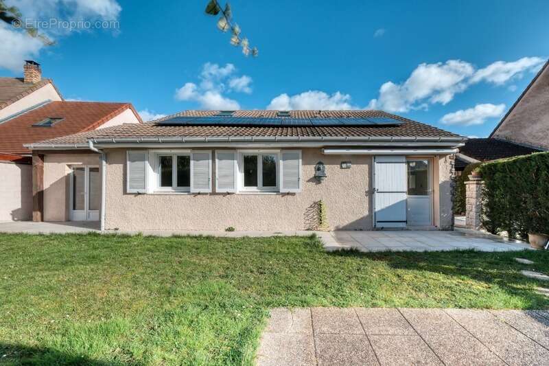 Maison à SAINT-GERMAIN-DE-LA-GRANGE