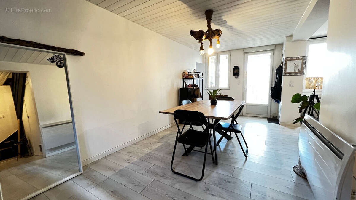 Maison à MEDIS