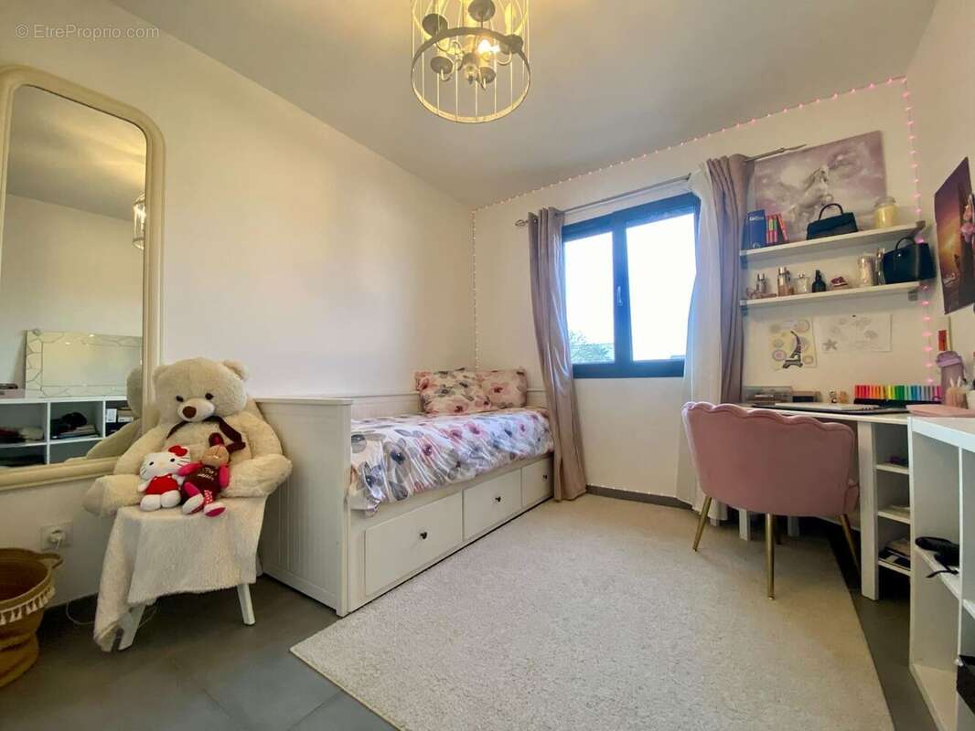 Maison à SAINT-MARCEL