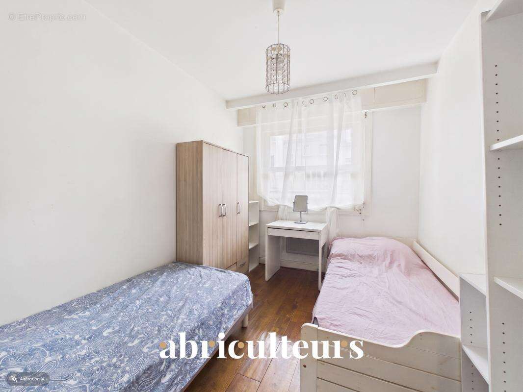 Appartement Familal - 86 m² - 4 pièces en vente à Saint-Mandé Sud (94160) - photo 9