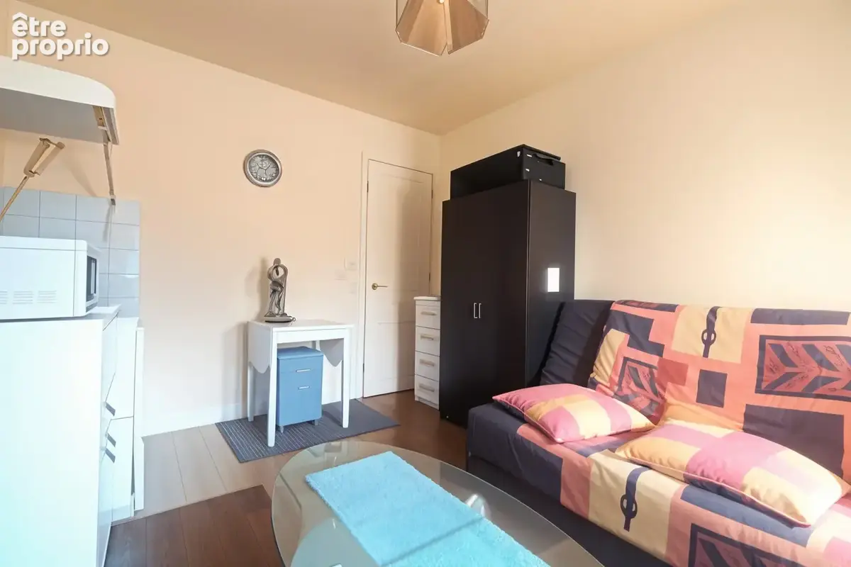 75020 - paris - père lachaise - studio 15m2 dernier étage - photo 2