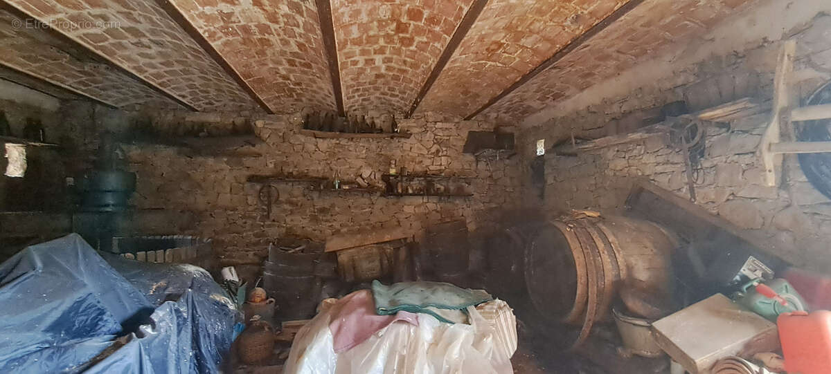 Bâtisse en pierre - photo 10