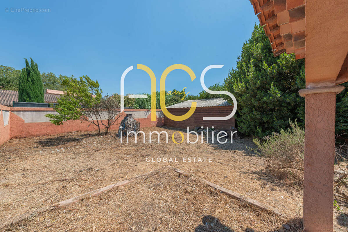 Maison à CHATEAUNEUF-LES-MARTIGUES
