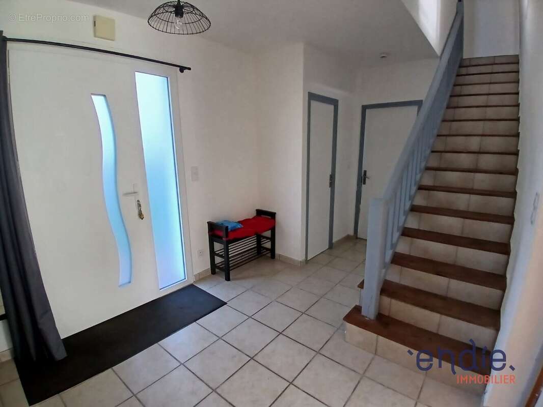 Maison à BONNEGARDE