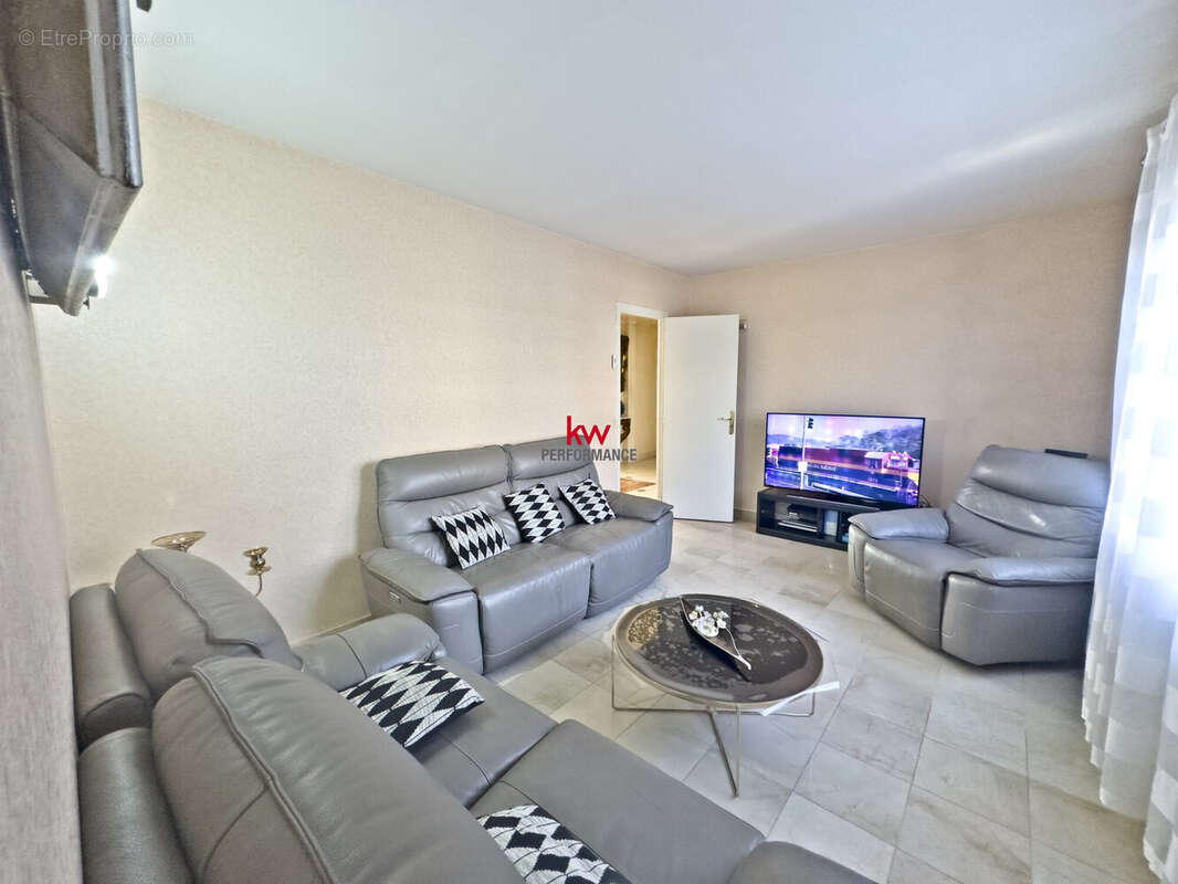 Maison 199 m² à Sarcelles  - photo 8