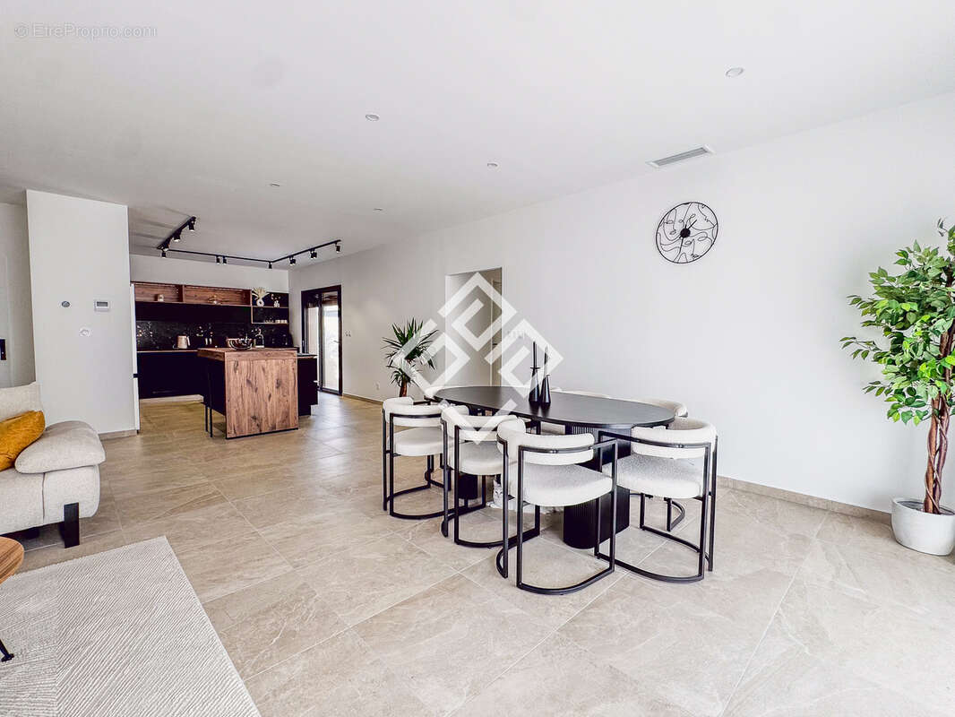 Une élégante villa contemporaine de plain-pied - photo 7