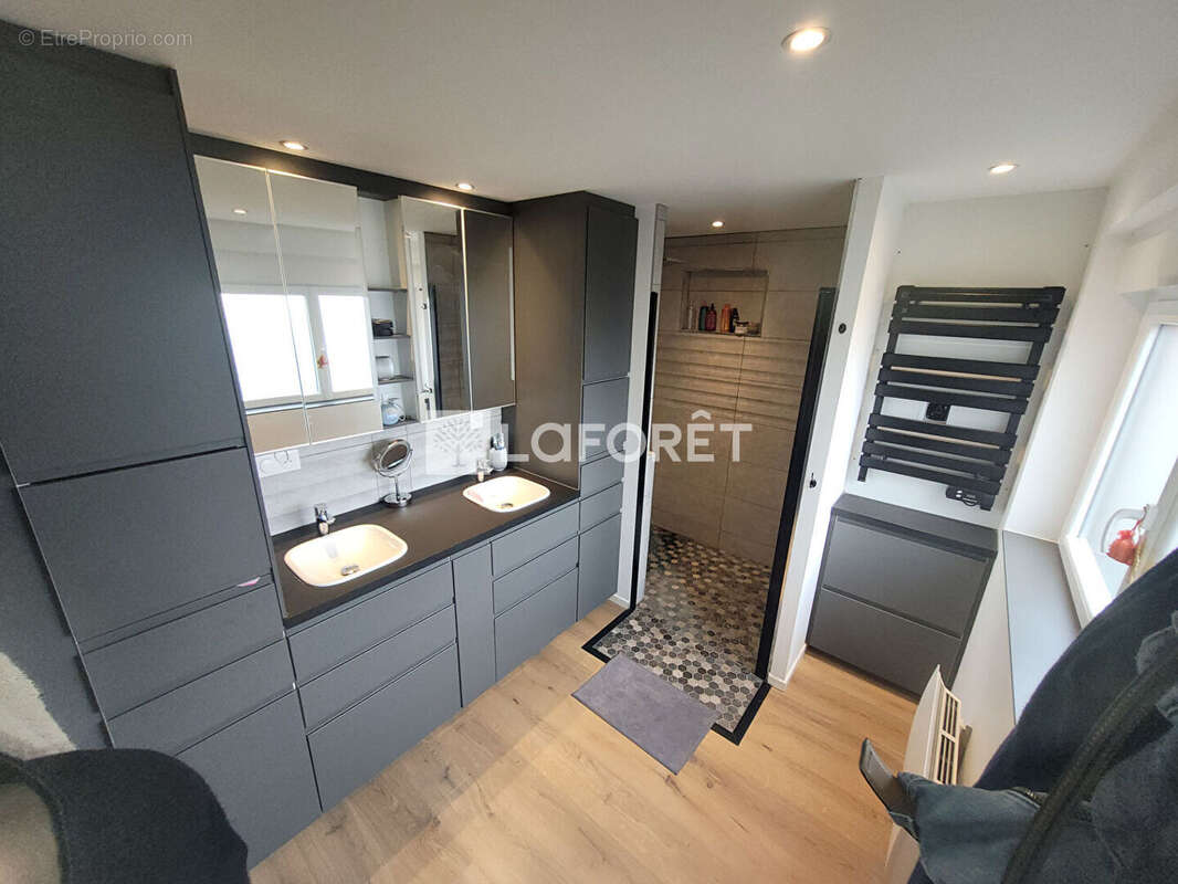 Maison  6 pièce(s) 180 m2 - photo 5