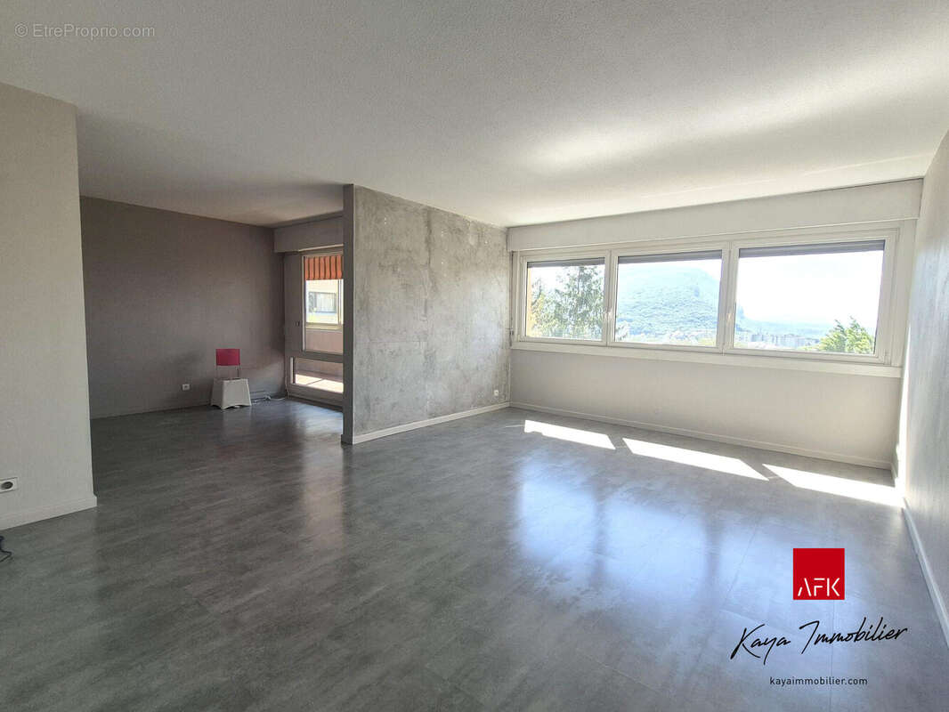 Appartement à VETRAZ-MONTHOUX