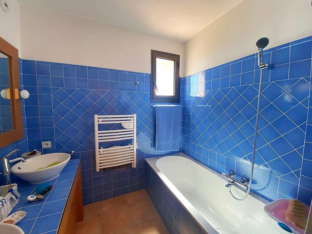 Appartement à VILLENEUVE-LOUBET