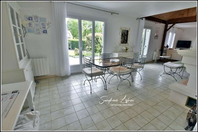 Maison sur sous-sol total - 6 pièces - 4 chambres - 100m2 habitables sur 1225m2 terrain  - DPE D - photo 2