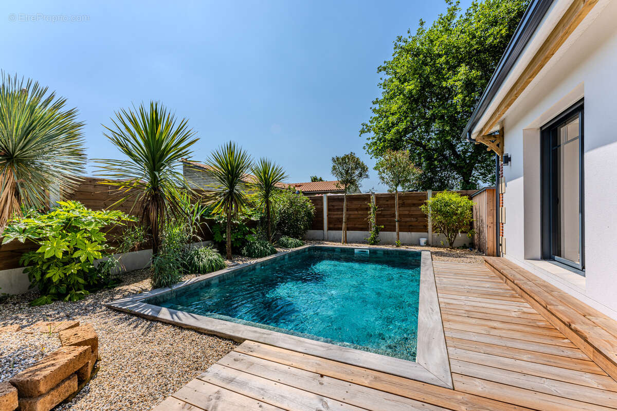 Maison à GUJAN-MESTRAS