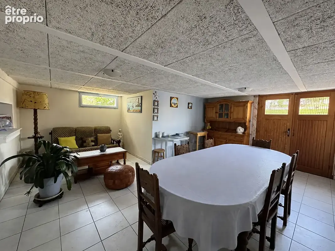 Maison familiale de 247 m² à vendre à Roz-sur-Couesnon - 7 chambres - Terrain de 2 000 m² - Proche bourg et commerces - photo 14