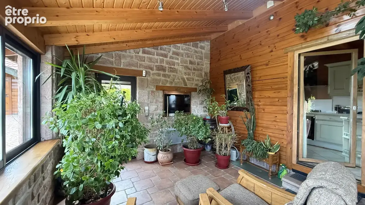 La Voivre - Rare - Très beau chalet sur un terrain paysagé de 2528m2 - photo 12