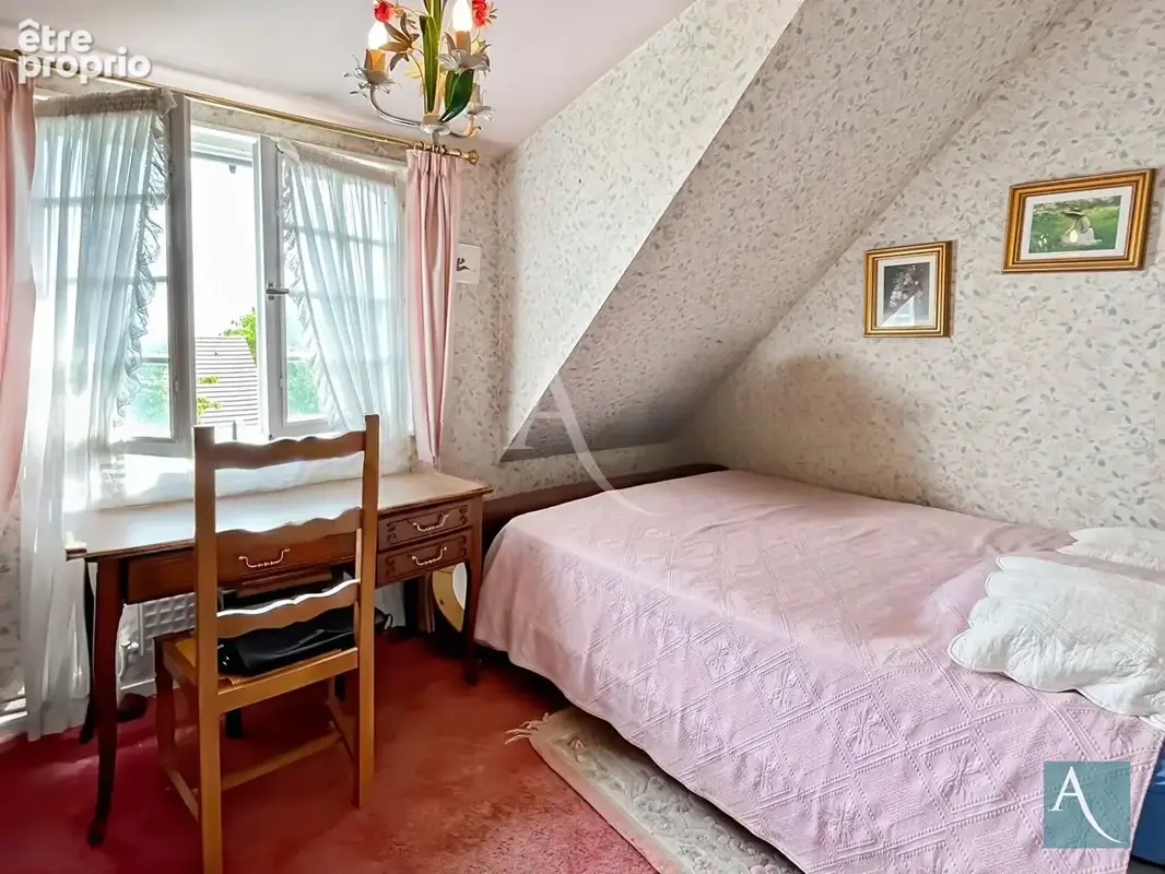 EXCLUSIVITÉ  L'Adresse Étampes - Maison 5 pièces - 83 m² - Quartier calme - photo 5