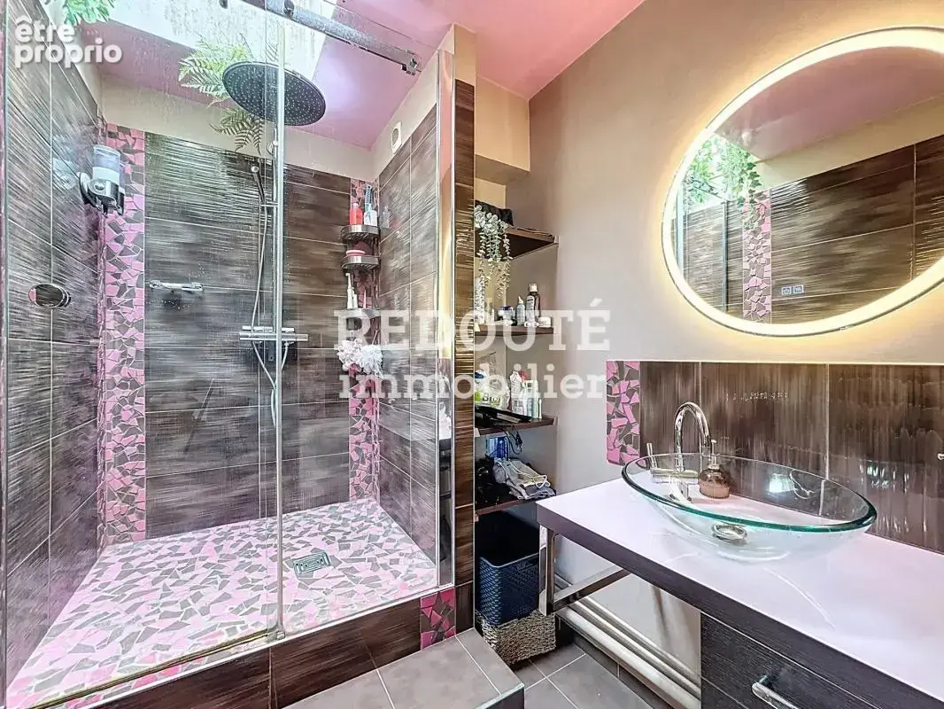 Epernay hyper centre : dernier etage - appartement en duplex - photo 7
