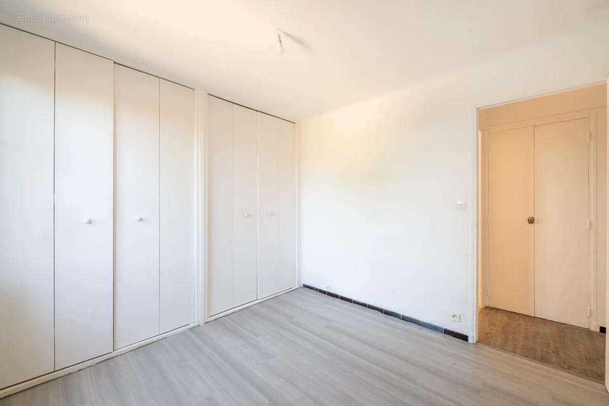 Appartement à MARSEILLE-12E