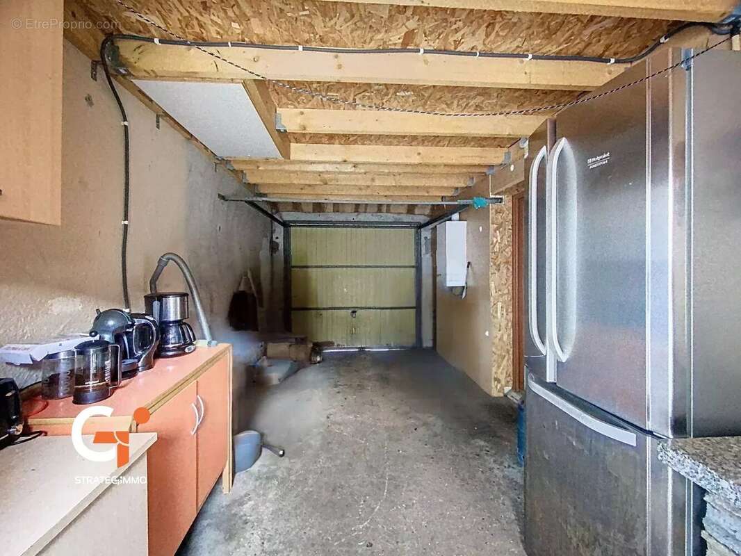 Maison à SAINT-ETIENNE-DU-ROUVRAY