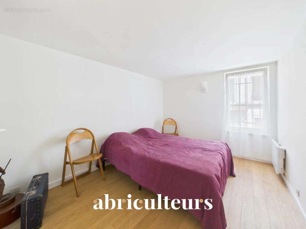 Duplex de caractère avec extérieur et beaux volumes en vente en vente à Les Lilas (93260) - photo 12