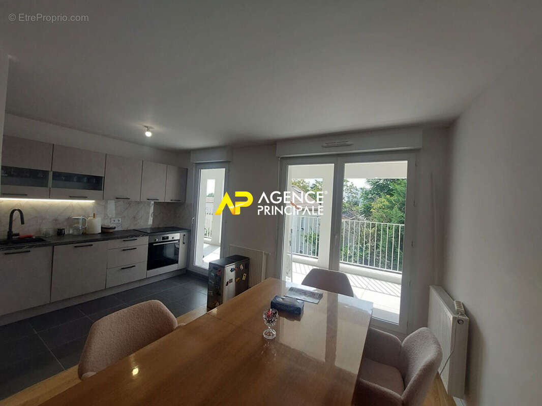 Appartement à BEZONS