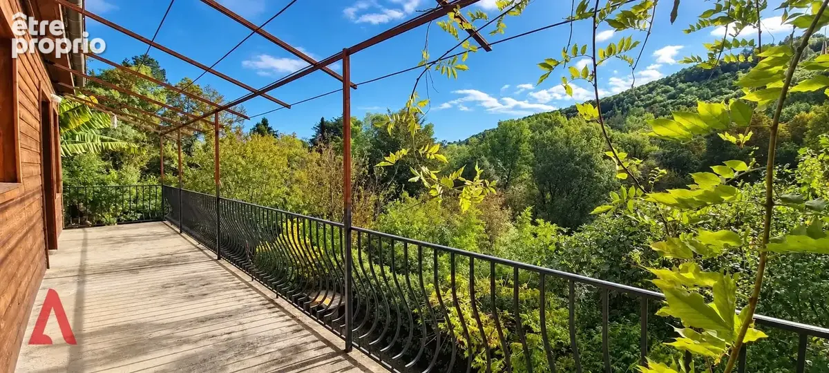 Cadre exceptionnel  Maison lumineuse avec vue, parc en bord de rivière - photo 2