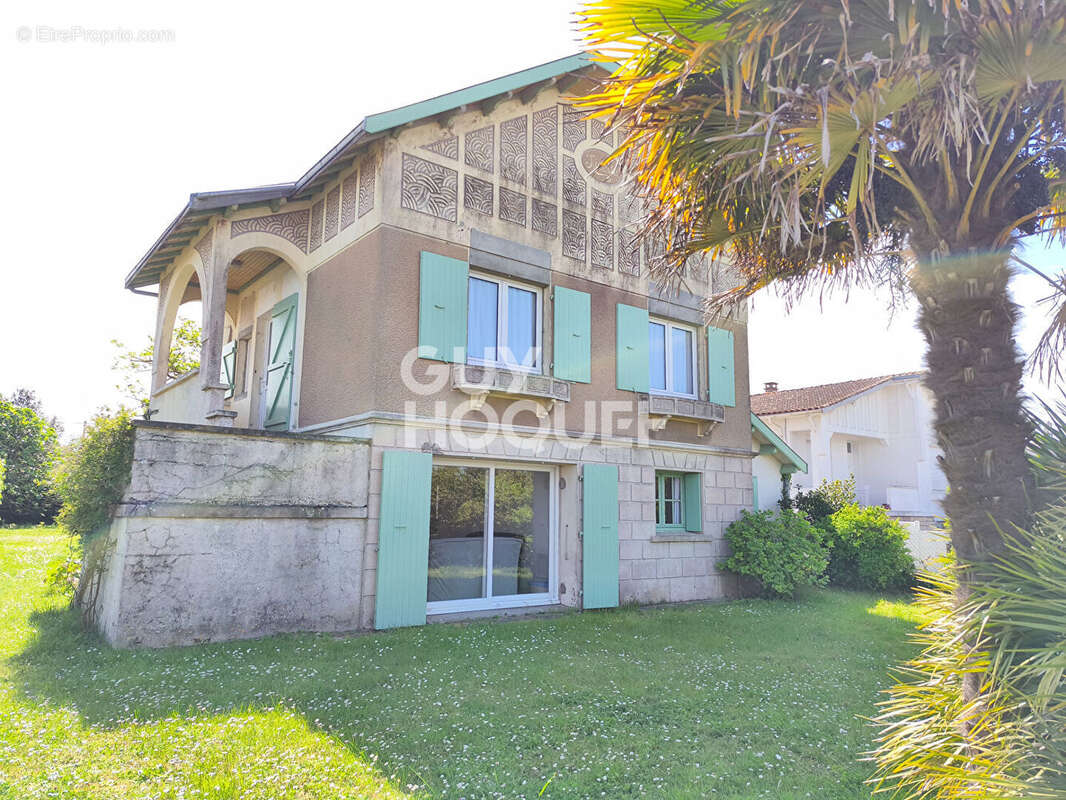 Maison à LE CHATEAU-D'OLERON