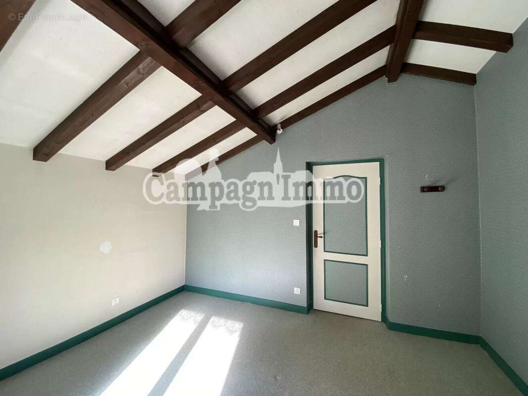 Maison à SAINT-CLEMENT-SUR-VALSONNE