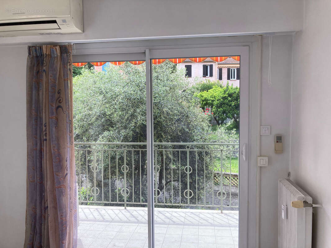 Autre à MENTON