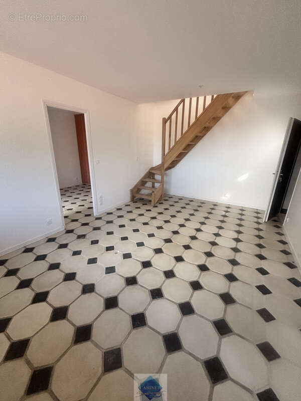 Duplex 60 m2  Mesnil Val - photo 3