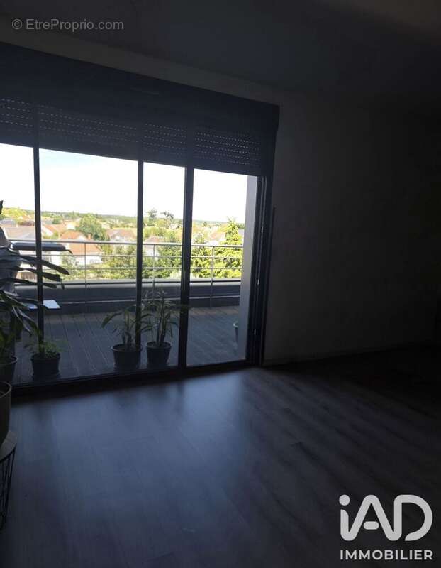 Photo 5 - Appartement à FLEURY-LES-AUBRAIS