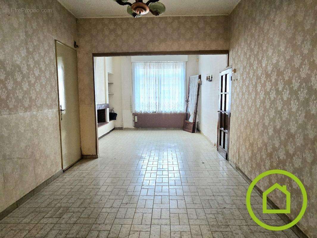 Maison à ARMENTIERES