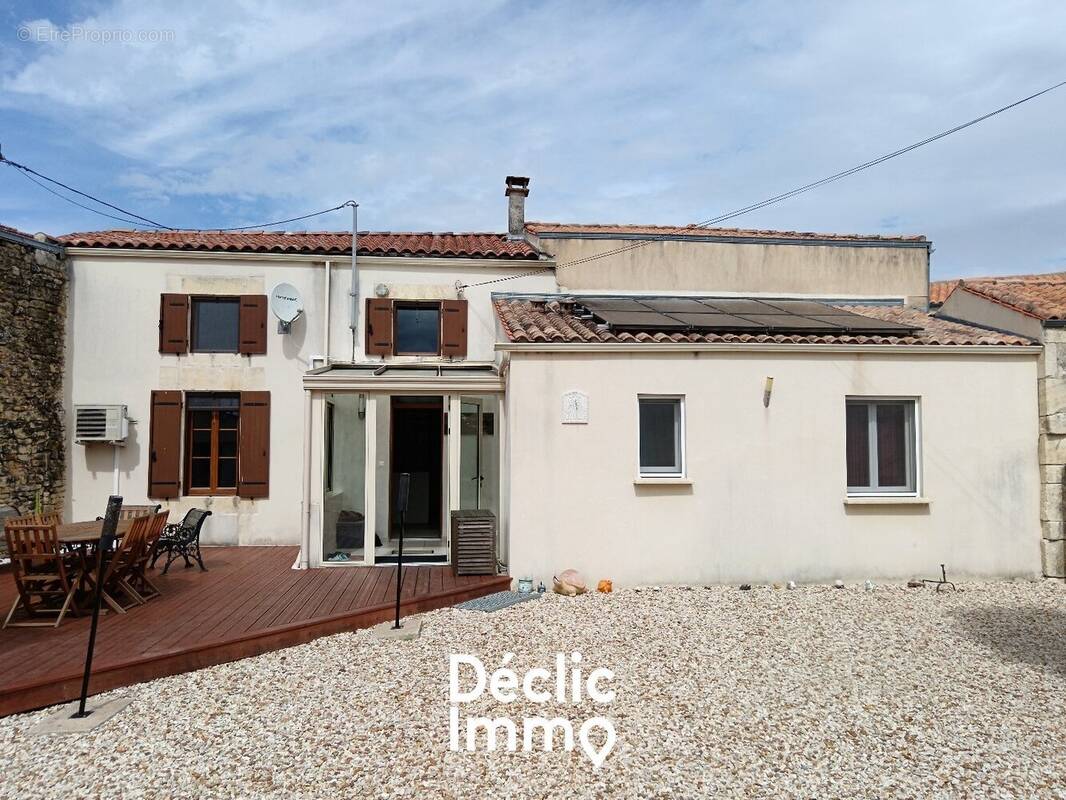 Maison à BERCLOUX