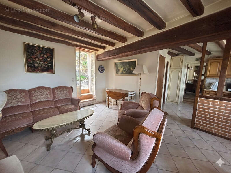 Maison à SAINT-PRIVE