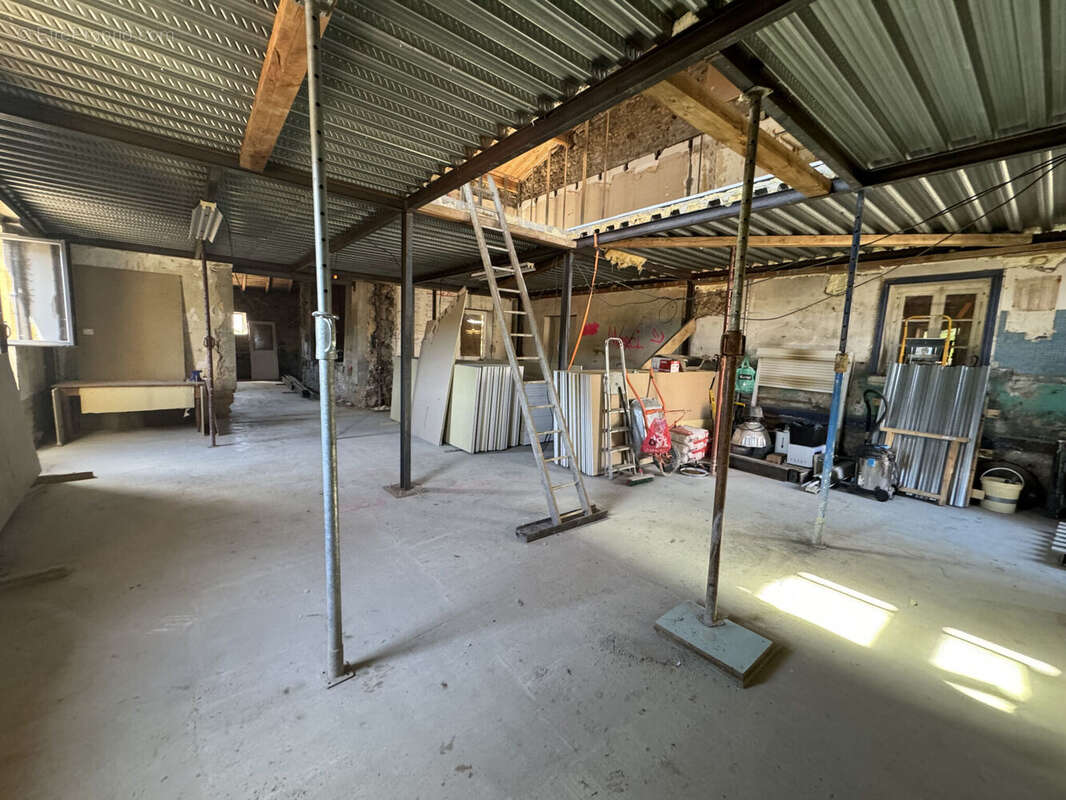 Photo 4 - Maison à MARDORE