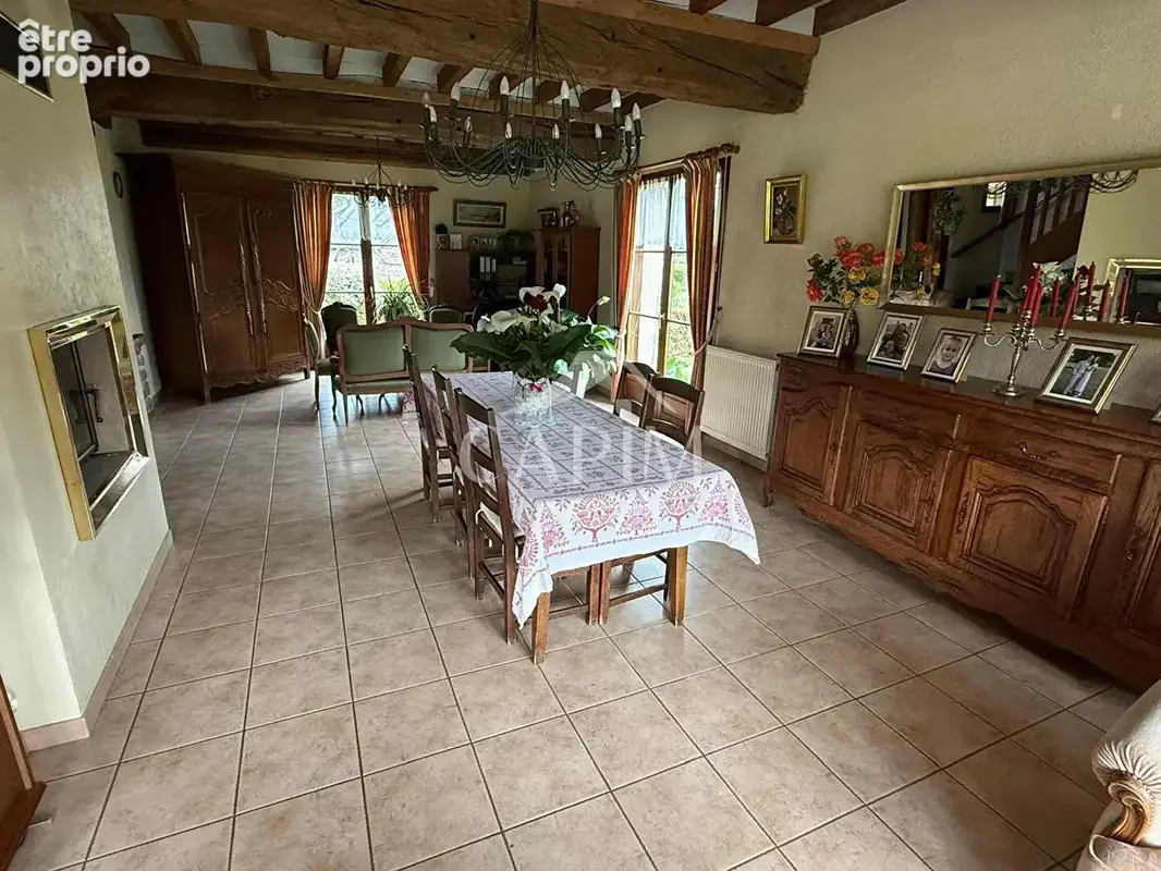 Maison Laignelet sur sous-sol complet 7 Pièces - 5Ch. -1364m² terrain- Pas de vis à vis - photo 4