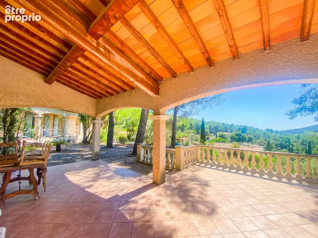 Saint-Cyr-sur-Mer : Villa provençal de plein-pied - photo 2
