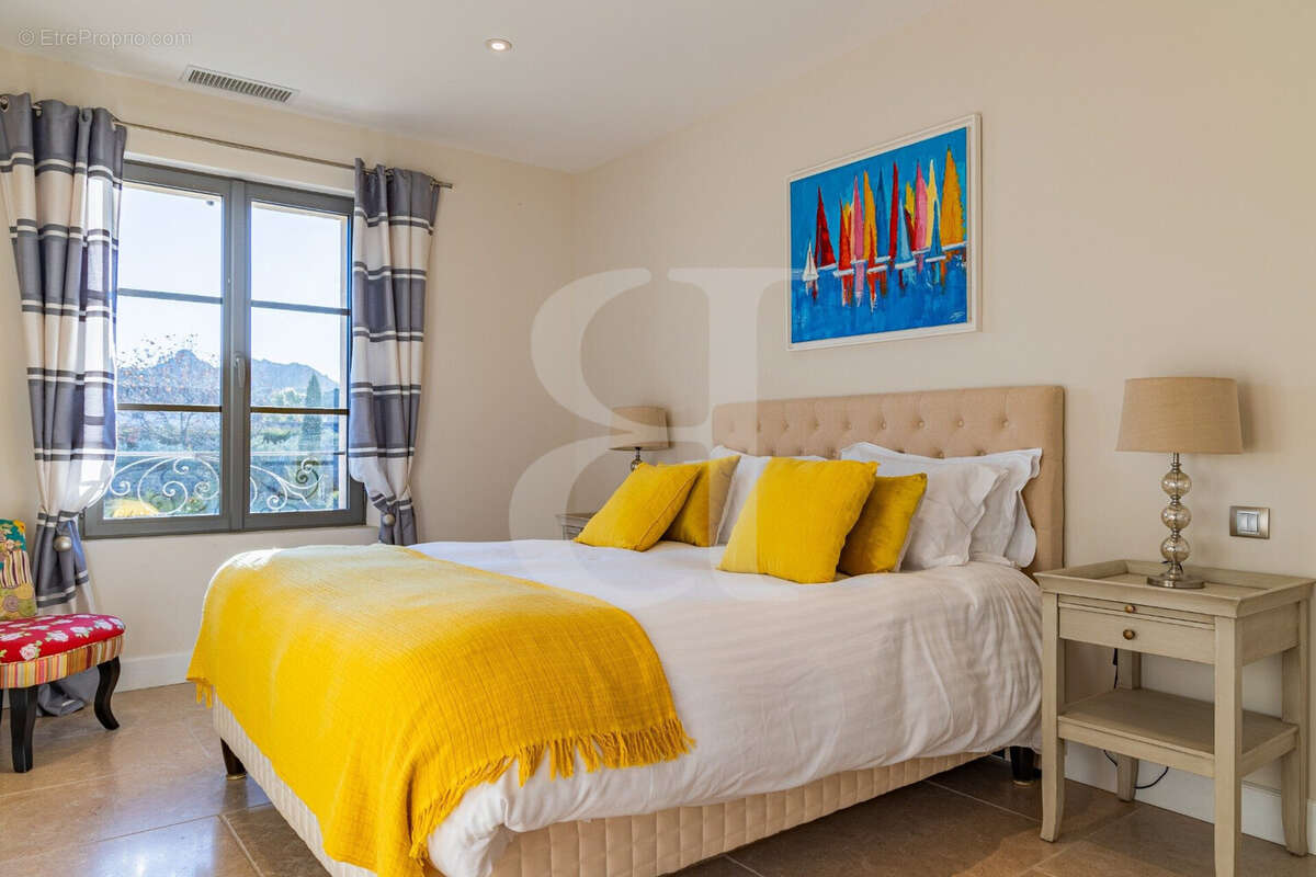 Maison à SAINT-REMY-DE-PROVENCE