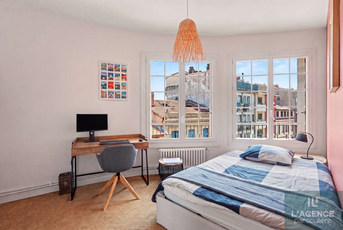 Magnifique Appartement T4 de 107 m2 avec balcon, loggia et garage - photo 8