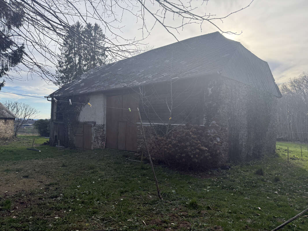 Maison à SAINT-SORNIN-LAVOLPS