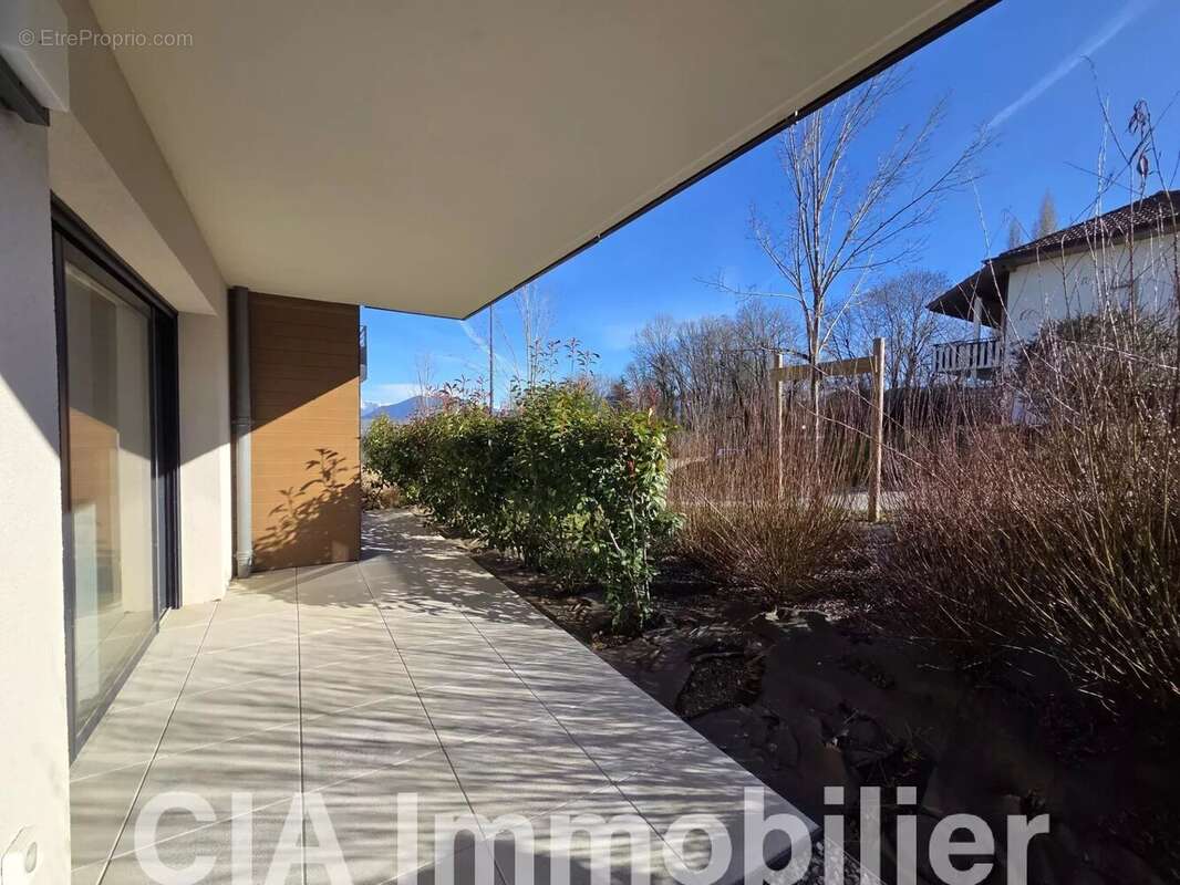 Appartement à REIGNIER