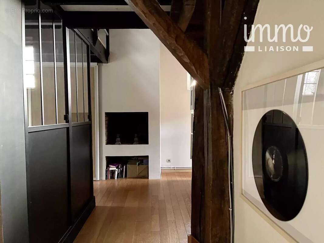 Maison à FLEURY-EN-BIERE