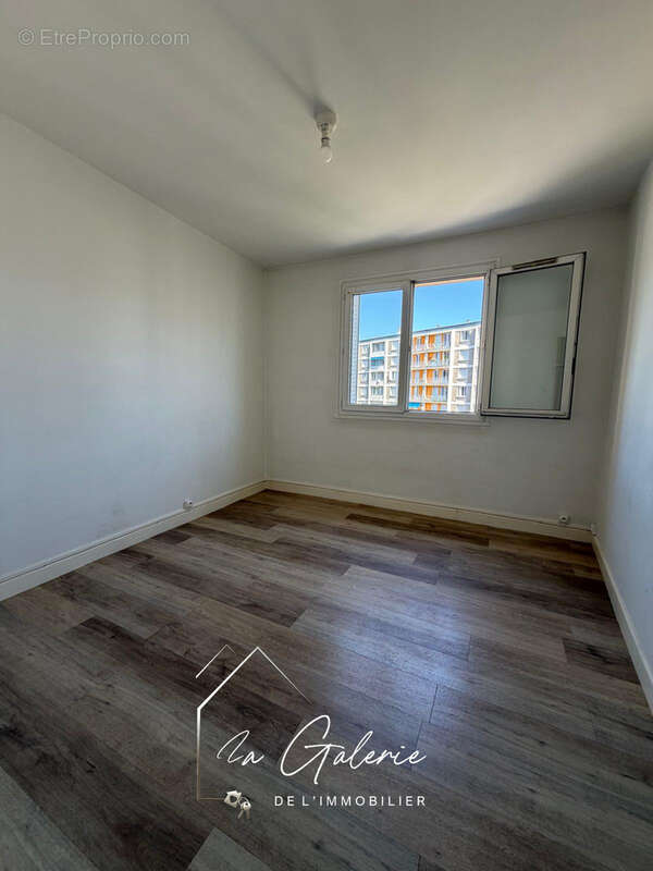 Beau t2 sur les grands boulevards en etage eleve - photo 4
