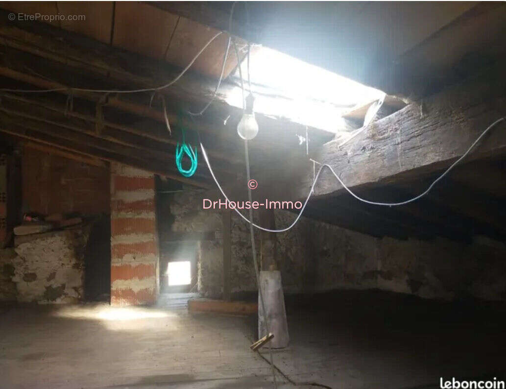 Maison à SOUGRAIGNE