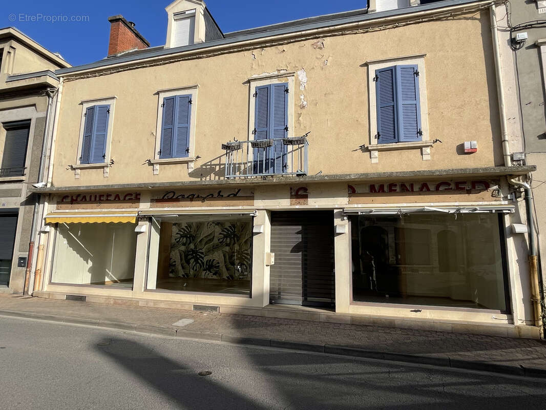 Commerce à DIGOIN