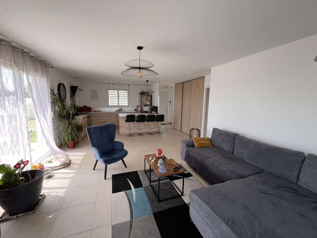 Maison à BIZE-MINERVOIS