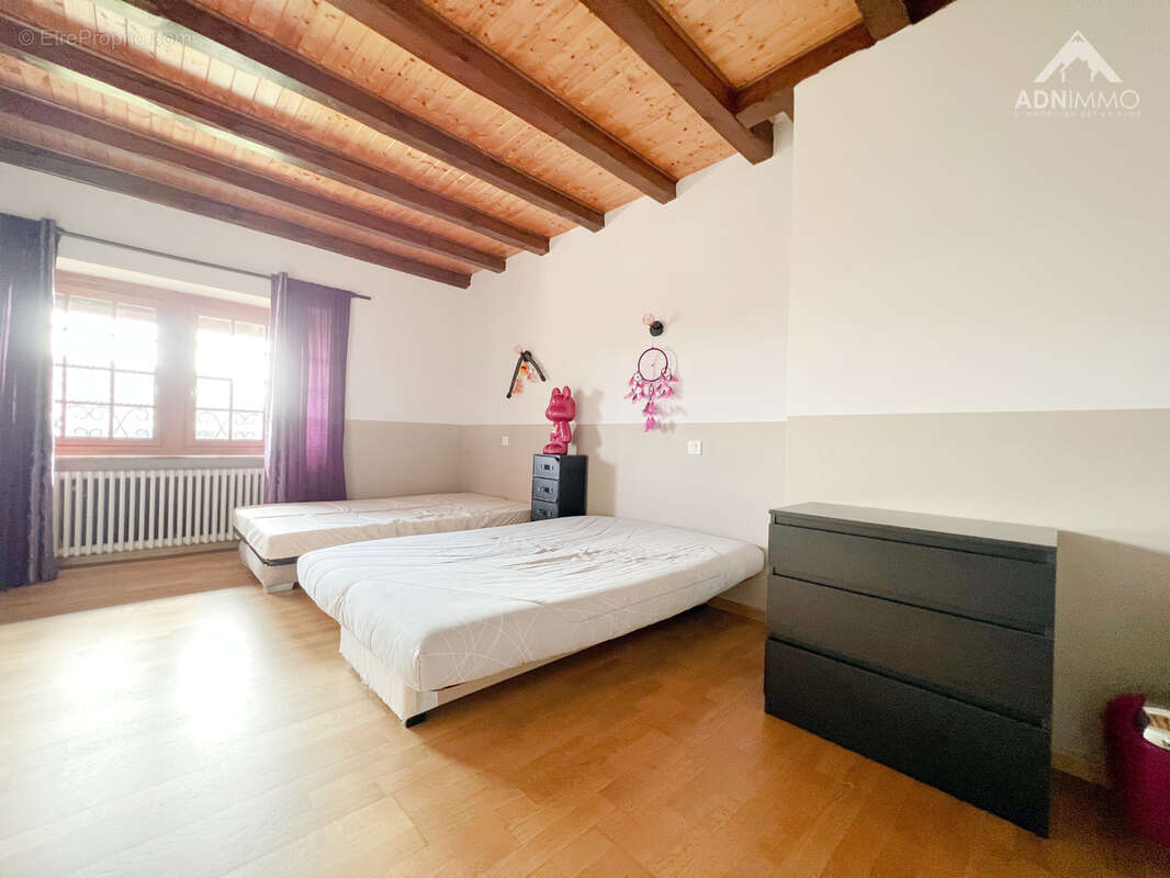 Maison 8 Pièces 330 m2 - photo 14