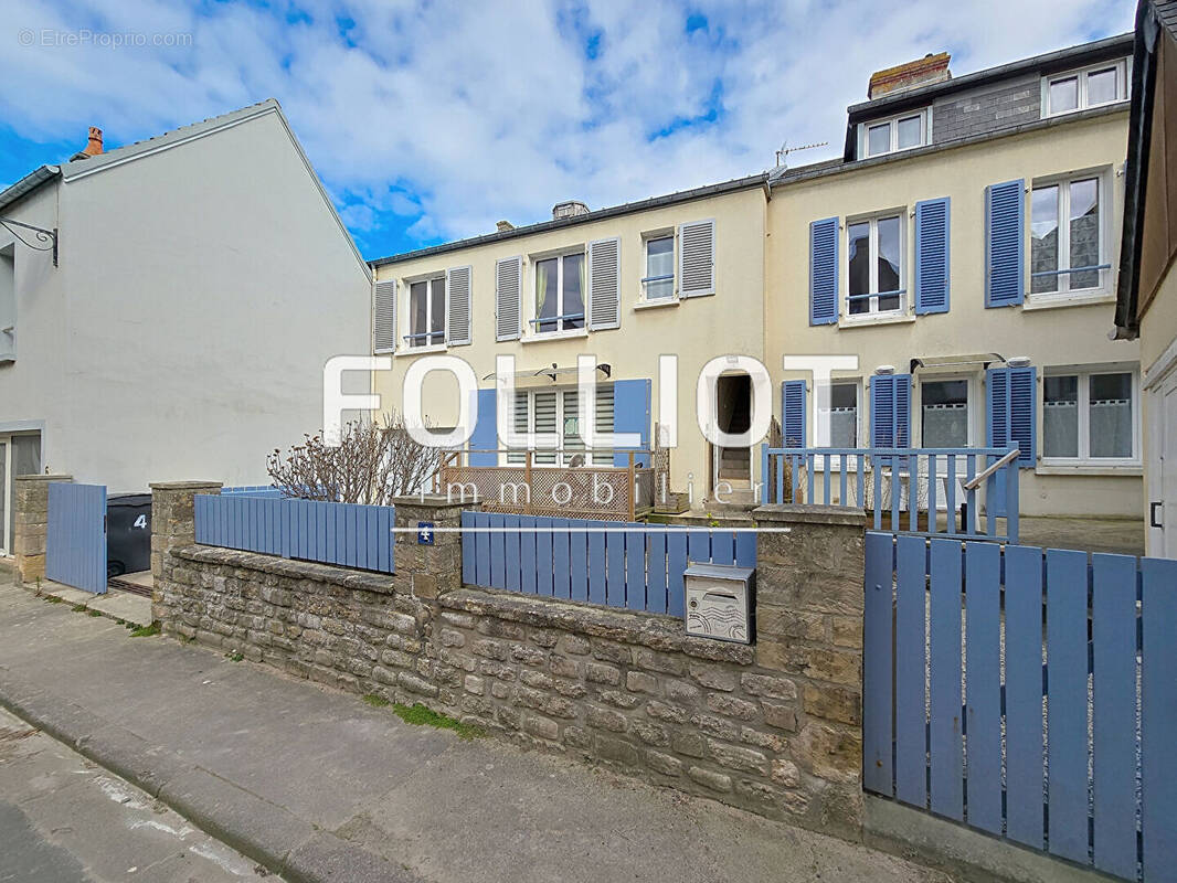 Maison à ARROMANCHES-LES-BAINS