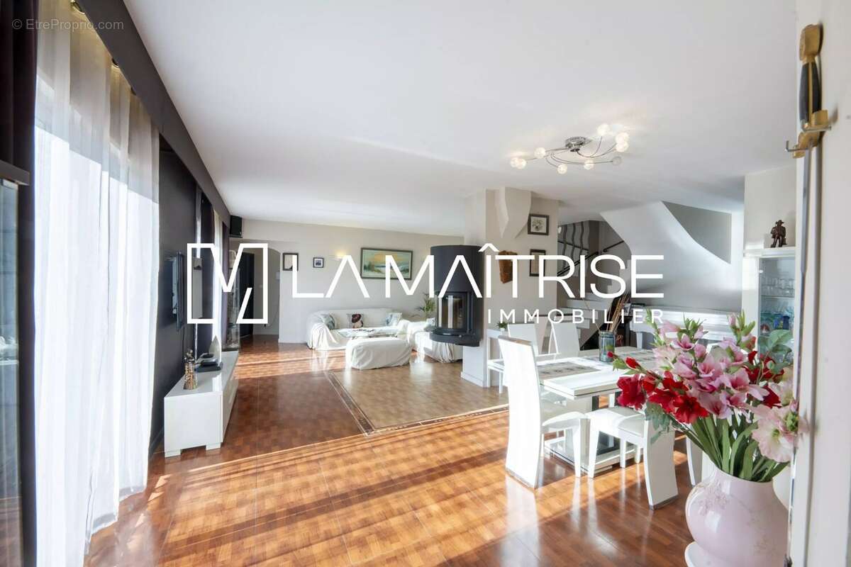 Maison à MARSEILLE-9E